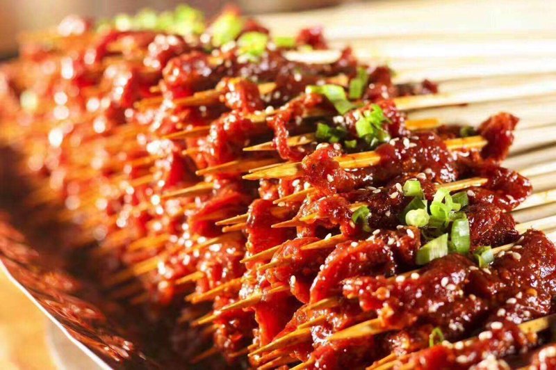 开串串香店要多少钱